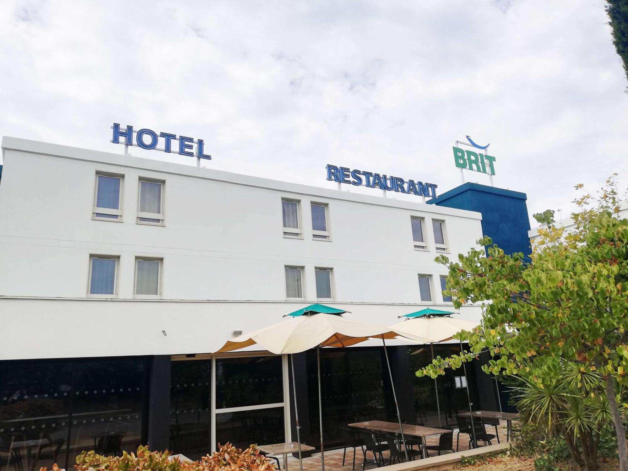 Brit Hotel Marseille Aeroport Ле-Пенн-Мирабо Экстерьер фото
